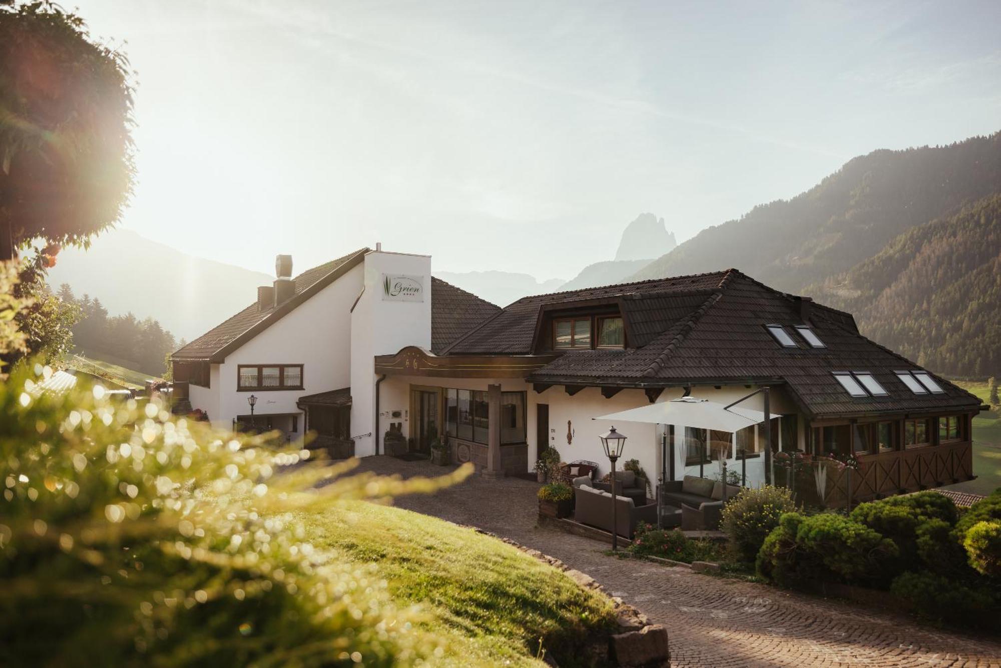 Hotel Grien Ortisei Kültér fotó
