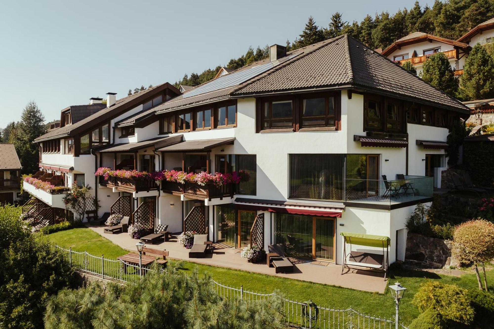 Hotel Grien Ortisei Kültér fotó